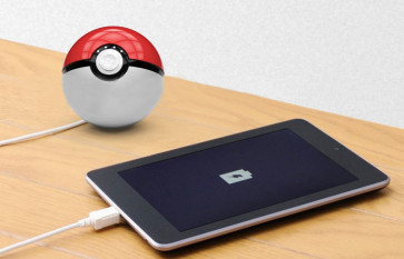 Pokemon Go Pokeball 12000mah USB Power Bank Battery Charger