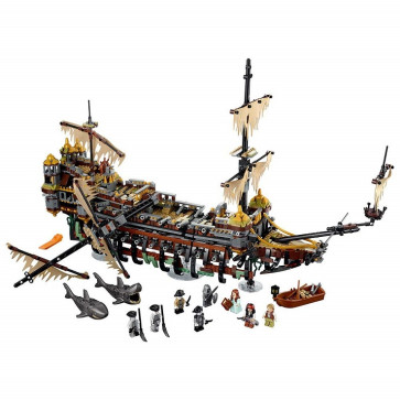 Pirates of The Caribbean Silent Mary Building Kit Ship
