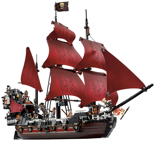 Queen Anne's Revenge Pirates of the Caribbean 4195 Brick Building Kit