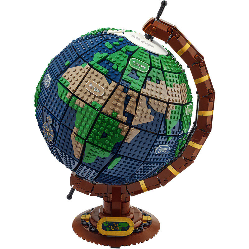 The Globe 21332 Brick Building Kit