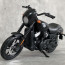 Harley-Davidson 2015 Street 750 1:18 Die-cast Alloy Motorcycle Toy Car Model